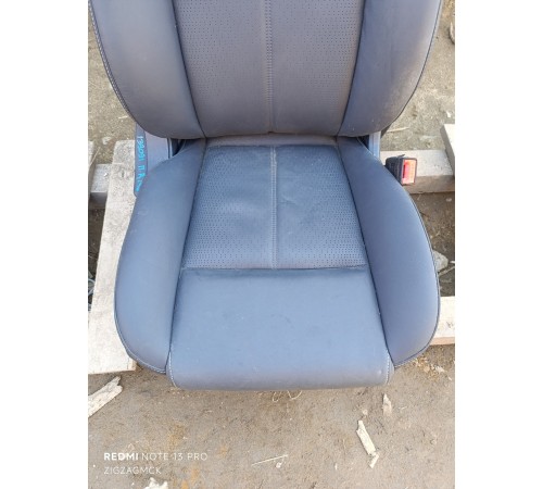 Сиденье переднее правое