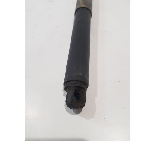 Амортизатор крышки багажника правый