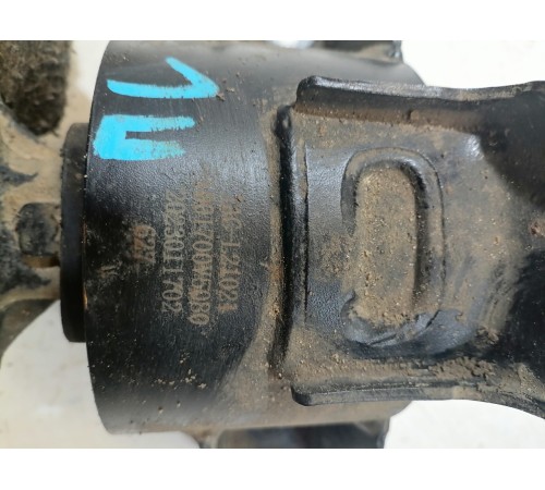 Подушка крепления двигателя левая