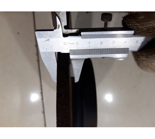 Диск тормозной (задний, левый)