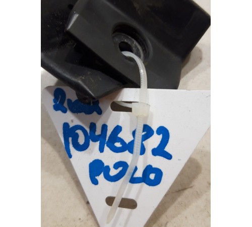 Отбойник крышки багажника 2шт