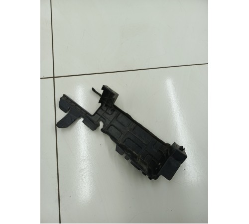 Дефлектор радиатора передней панели