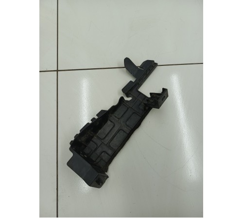 Дефлектор радиатора передней панели