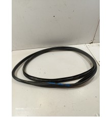 Уплотнитель проема двери передний правый