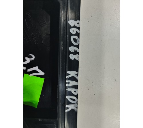 Накладка двери (задняя правая)