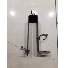 Кронштейн(крепление) электропроводки фонаря задней левой оси