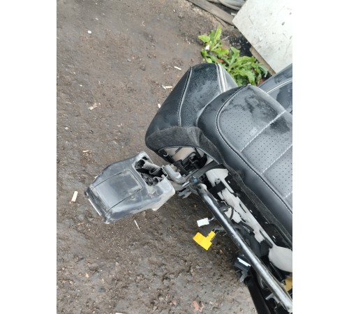 Сиденье заднего ряда правое