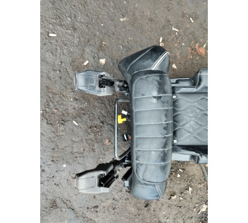 Сиденье заднего ряда правое