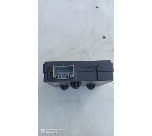 Блок управления крышкой багажника