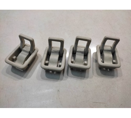 крючки салона