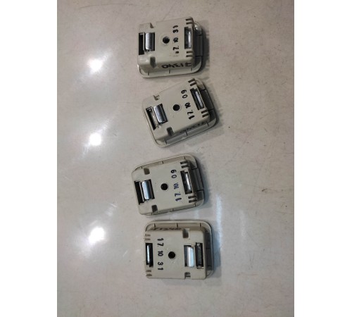 крючки салона