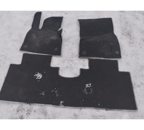 Комплект ковриков салона