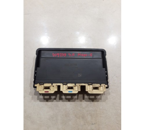 Блок управления сиденьем(задний правый)