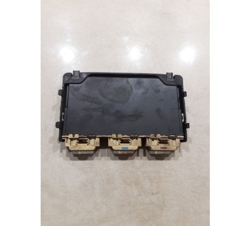 Блок управления сиденьем(задний правый)