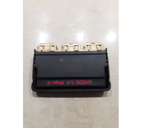 Блок управления сиденьем(задний правый)