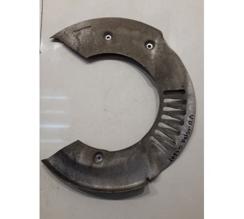 Пыльник тормозного диска (передний левый)