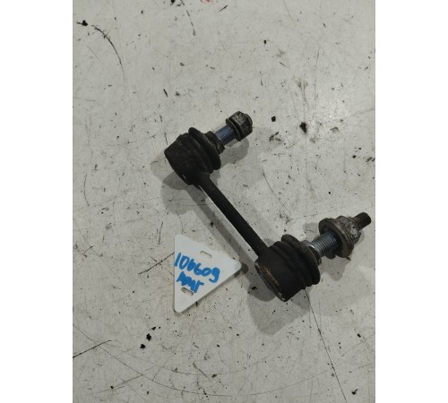 Стойка стабилизатора задняя правая