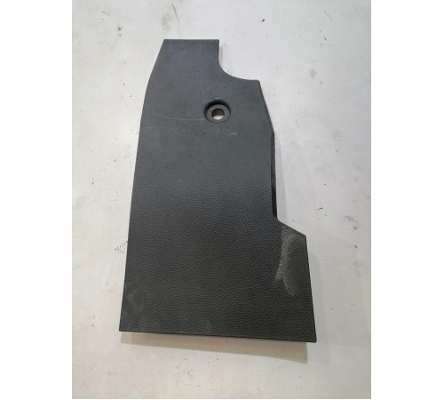 Накладка центральной консоли передняя левая