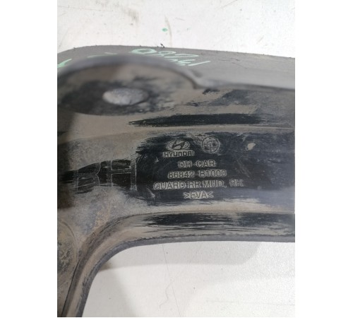 Брызговик задний правый