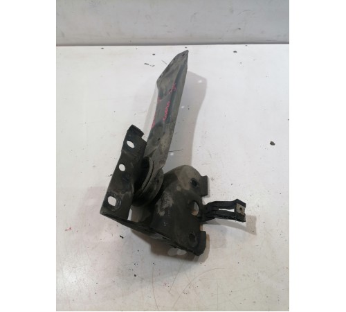 Рычаг задний левый