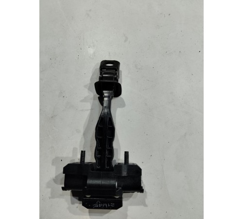 Ограничитель двери(передний правый)