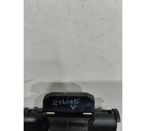 Ограничитель двери(передний правый)