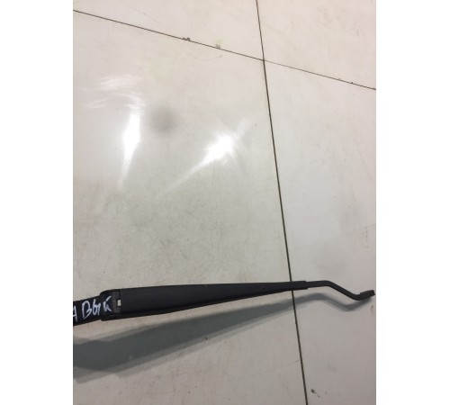 Стеклоочиститель (передний, правый)