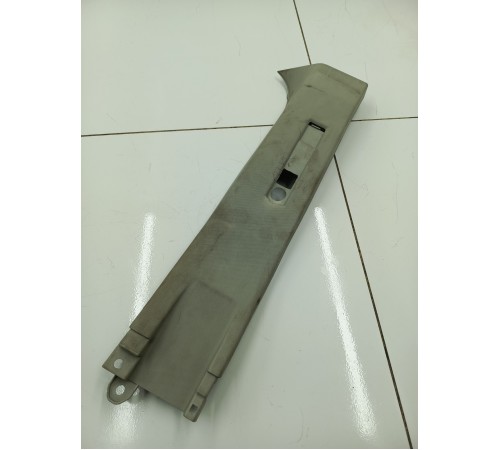 Обшивка стойки правая верхняя