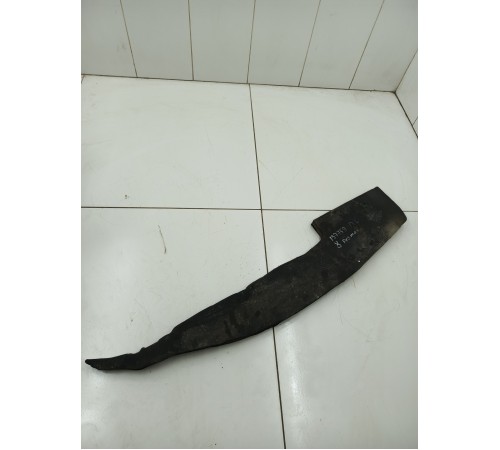 Пыльник крыла передний левый