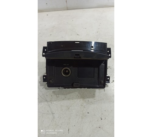 Бардачок центральной консоли