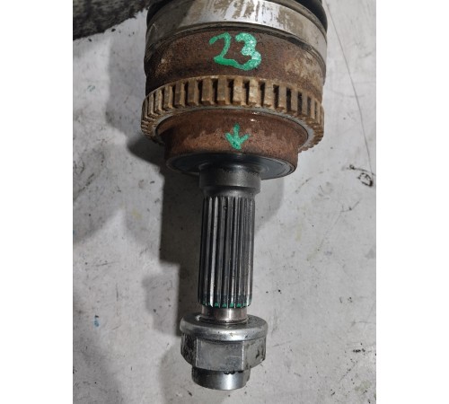 Привод (полуось) передний левый