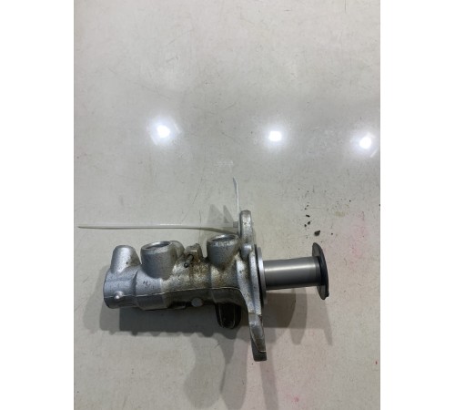 Главный тормозной цилиндр