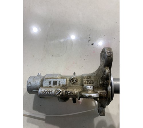 Главный тормозной цилиндр