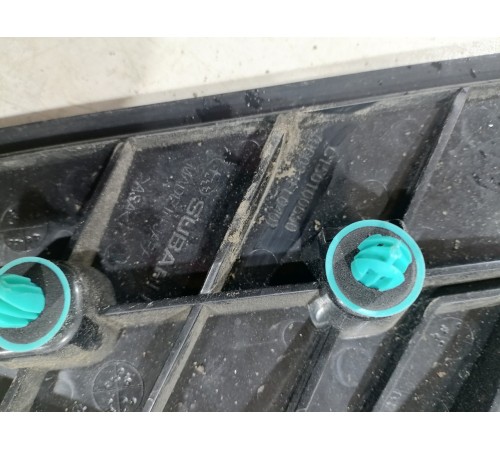 Молдинг (уголок) двери задний правый