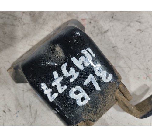 Петля двери