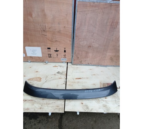 Накладка двери крышки багажника