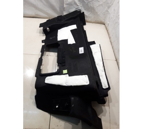 Накладка багажника задняя правая нижняя