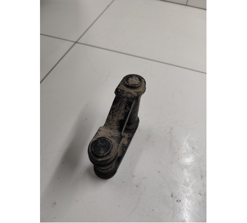 Крепление рессоры,серьга