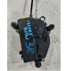 Доводчик крышки багажника правый