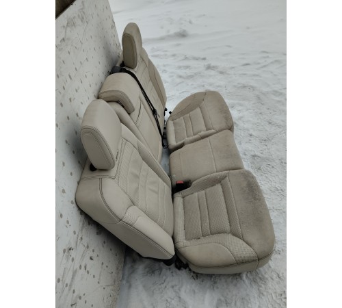 Задний ряд сидений