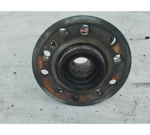 Ступица передняя правая