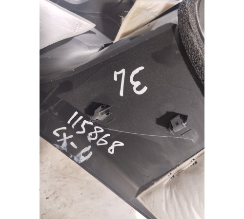 Обшивка стойки задняя левая верхняя