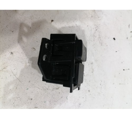 Кнопка подогрева сиденья