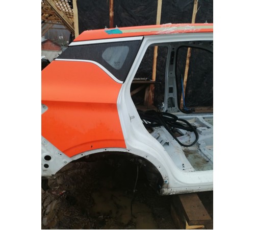 Крыло заднее правое