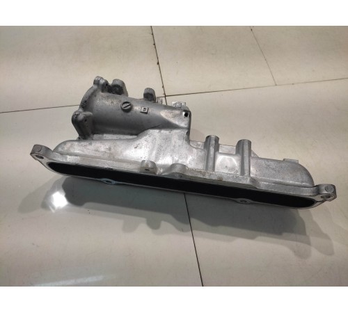 Впускной коллектор