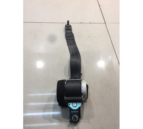 Ремень безопасности (задний, правый)