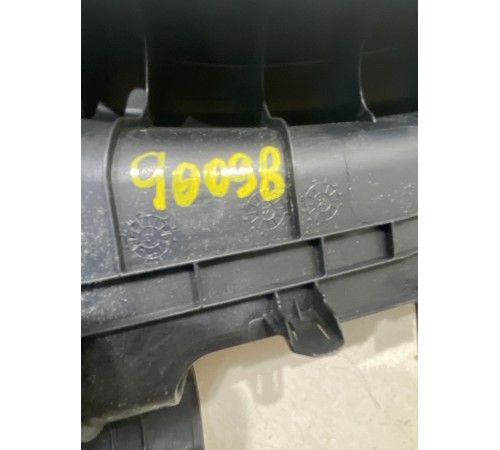 Накладка порога (задняя правая)