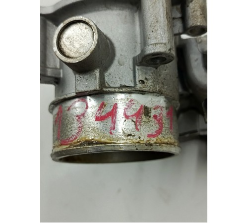 Дроссельная заслонка