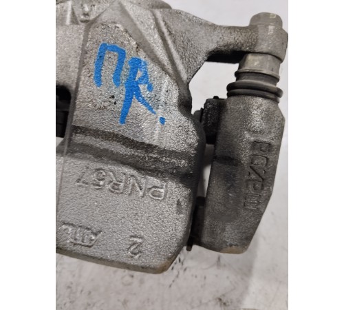 Суппорт передний правый