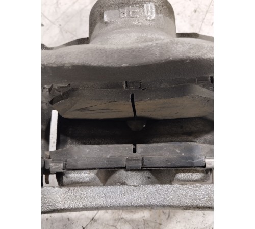 Суппорт передний правый